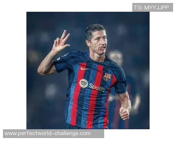 英超激战巴萨与莱比锡握手言和红牌事件引发全场热议与转会传闻